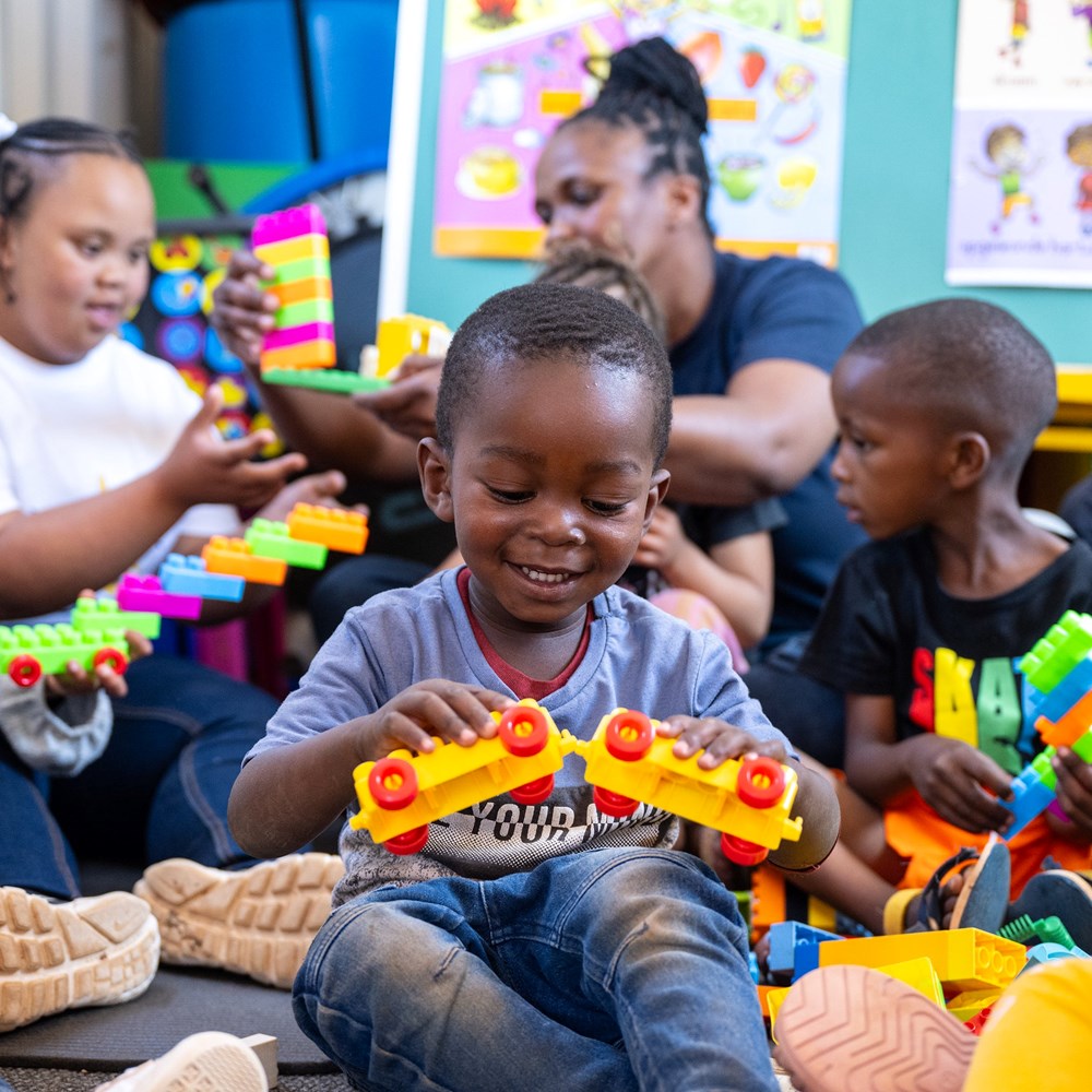 Donate to Zenisha's play and Learning Center