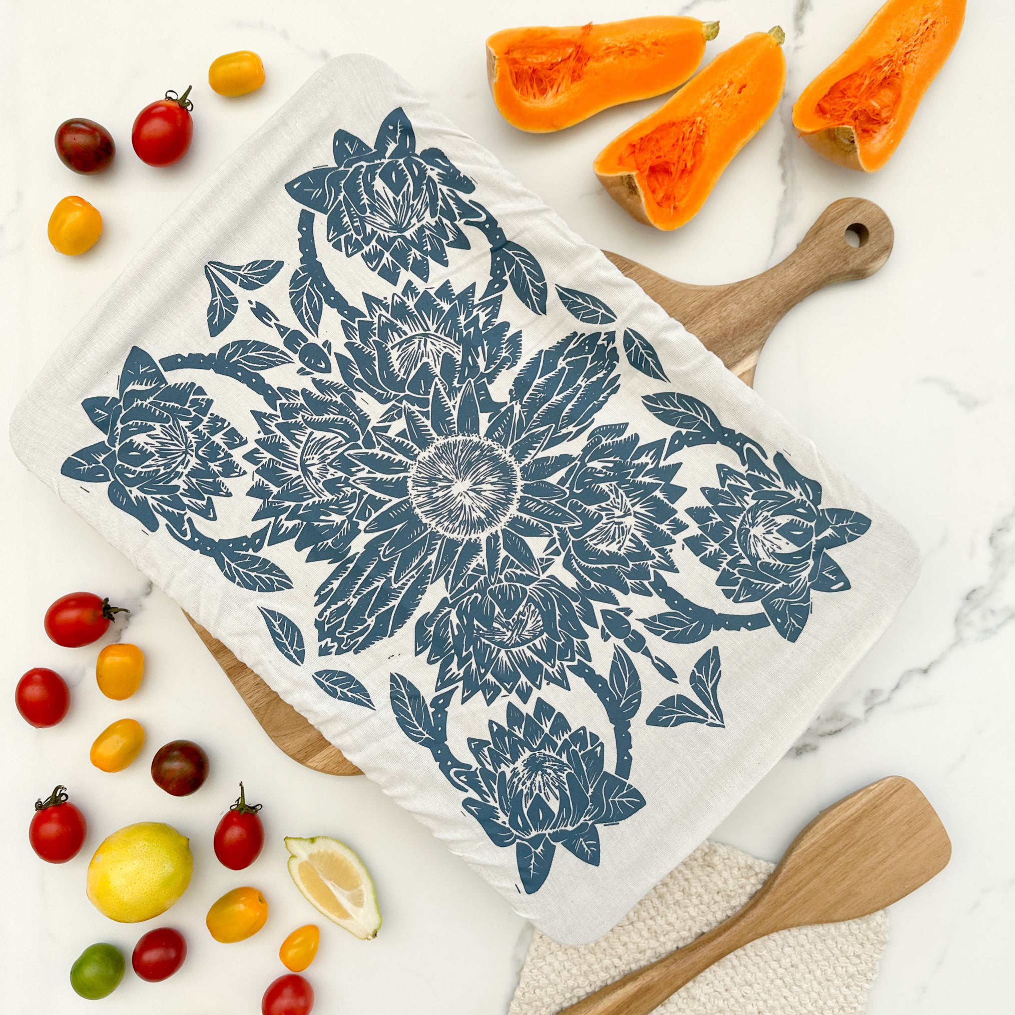 Dish and Casserole Cover Rectangle Extra Large Protea Print | cloth cover for a casserole dish