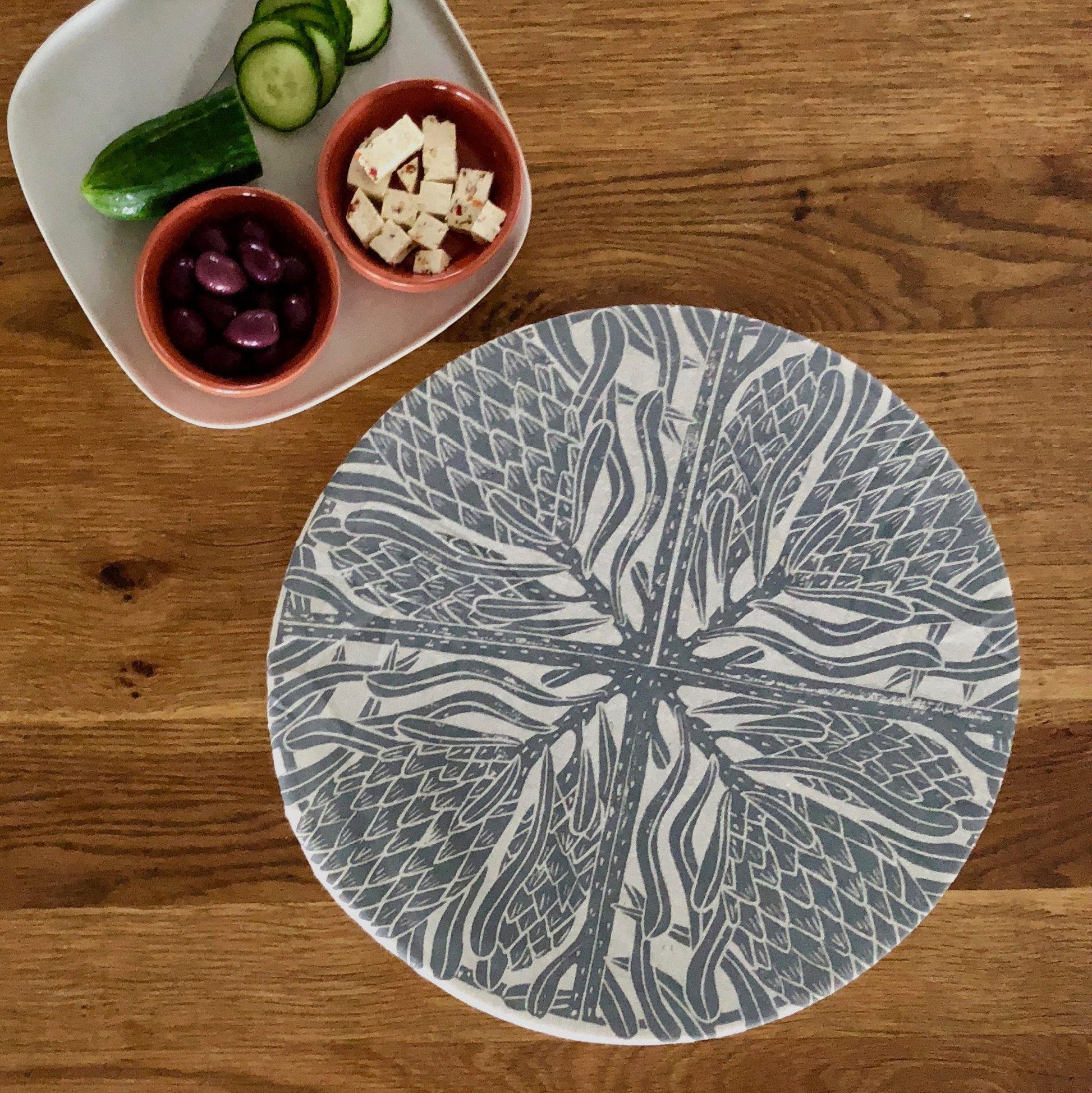 Dish and Bowl Cover Extra Large Protea Print : cover large servers and bowls while entertaining - spaza.store.com